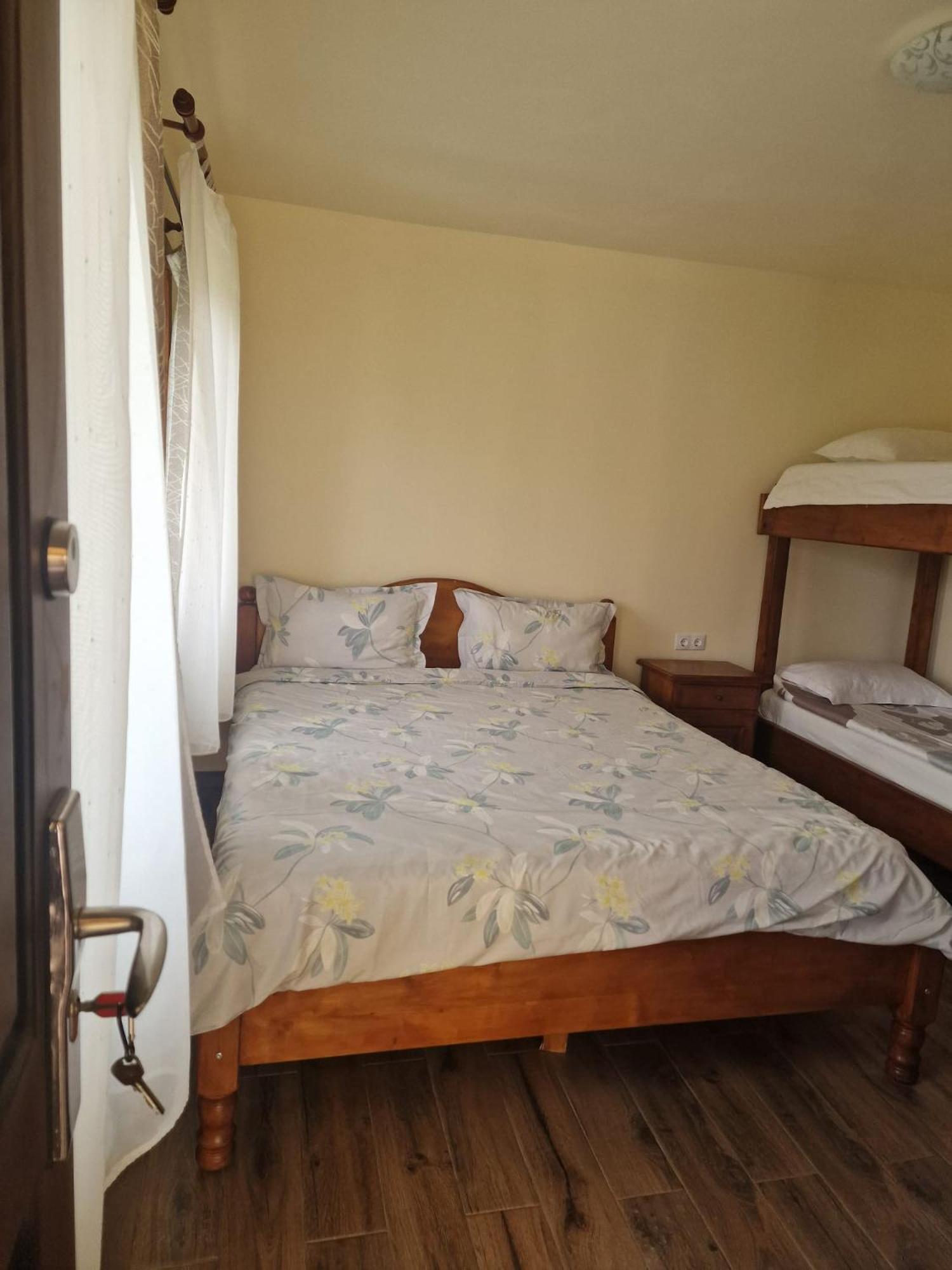 Casa Maya Săsciori Екстериор снимка